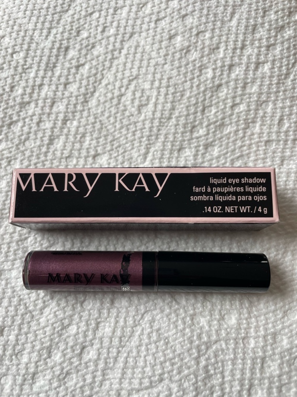 Mary Kay Liquid Eye Shadow - Purple Nova.